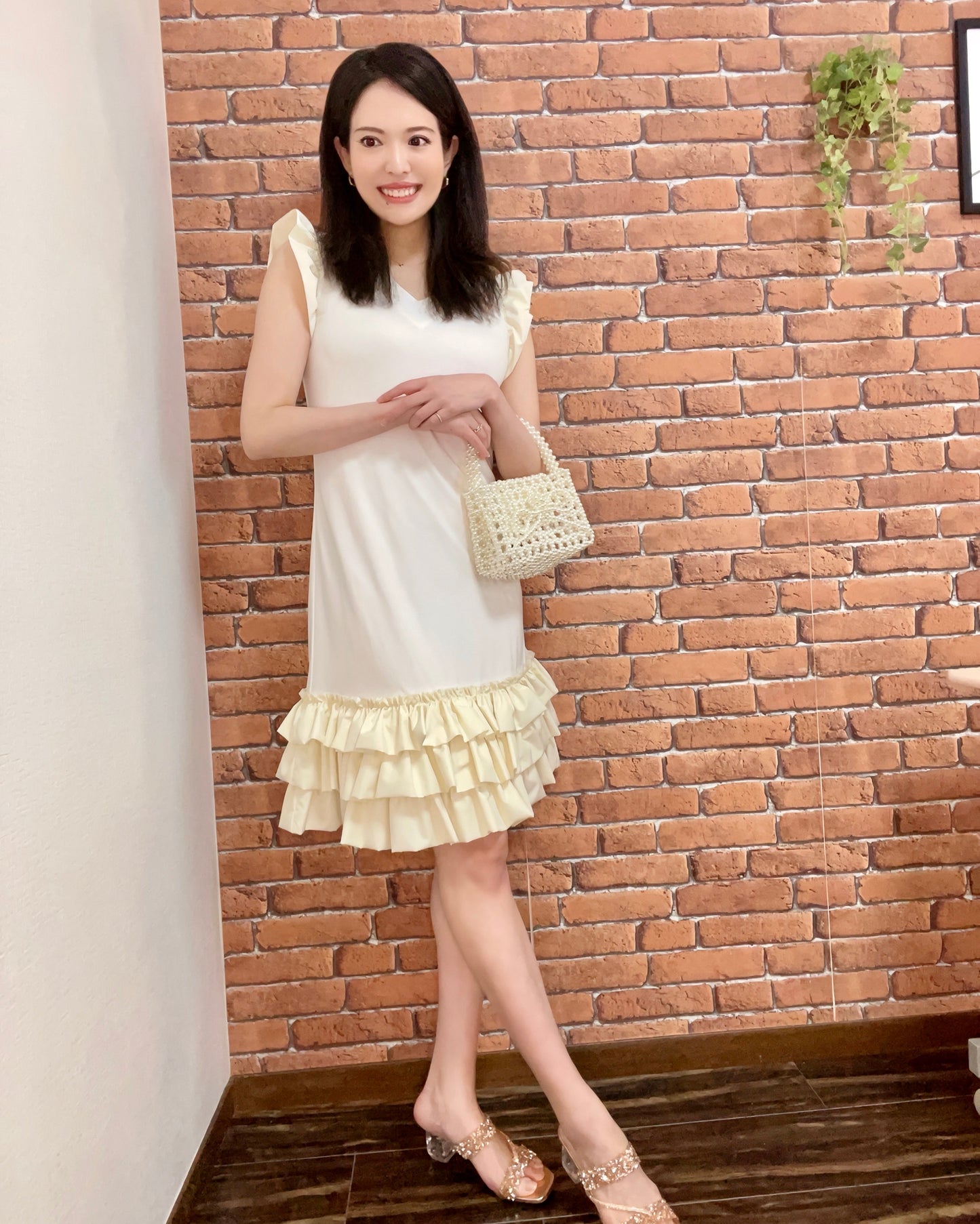 フリルワンピース